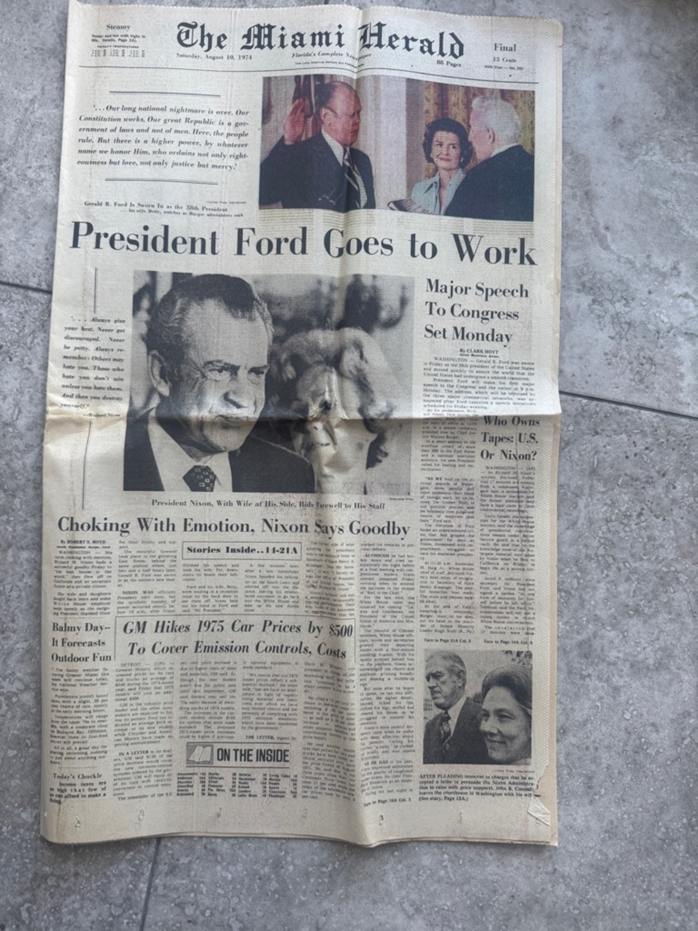 1974 President Ford Goes to work Miami Herald. Nixon Resigns